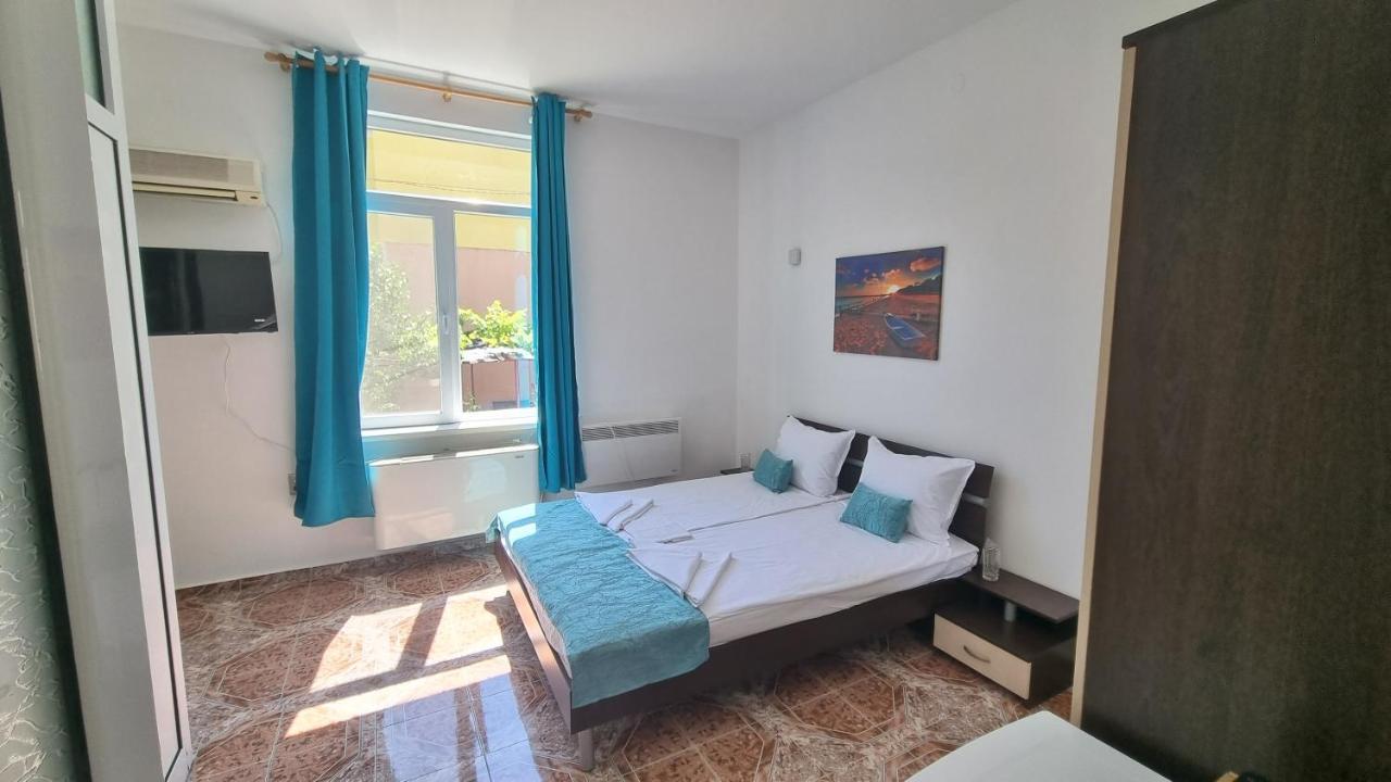 Къща За Гости Пиргос Burgas City Exteriér fotografie