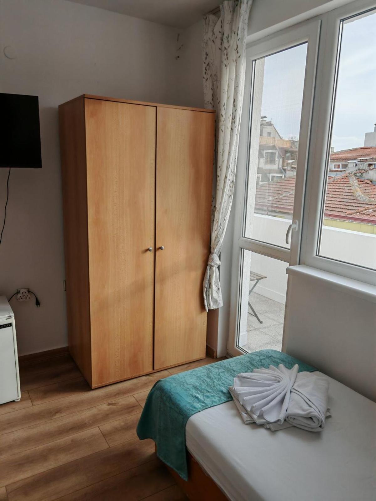Къща За Гости Пиргос Burgas City Exteriér fotografie